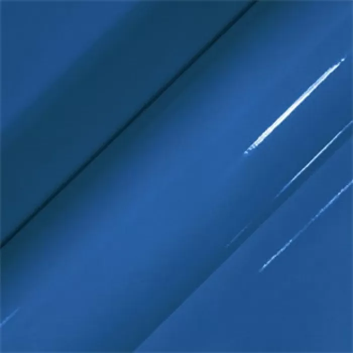 Avery Gloss Blue 1.52/25m | 52.00 лв. / 26.59 &euro;