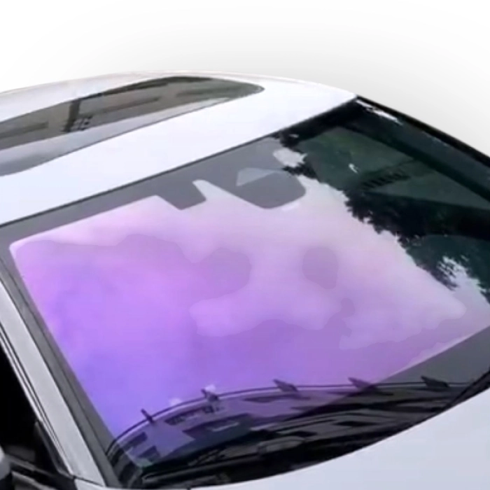 Слънцезащитно фолио Light Guard Chameleon Purple 70% 1.02/30m | 85.00 лв. / 43.46 &euro;