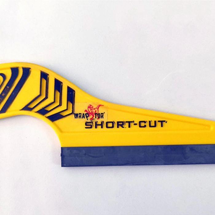 Ракел за стъкла Tri-Edge Short-Cut | 48.99 лв. / 25.05 &euro;